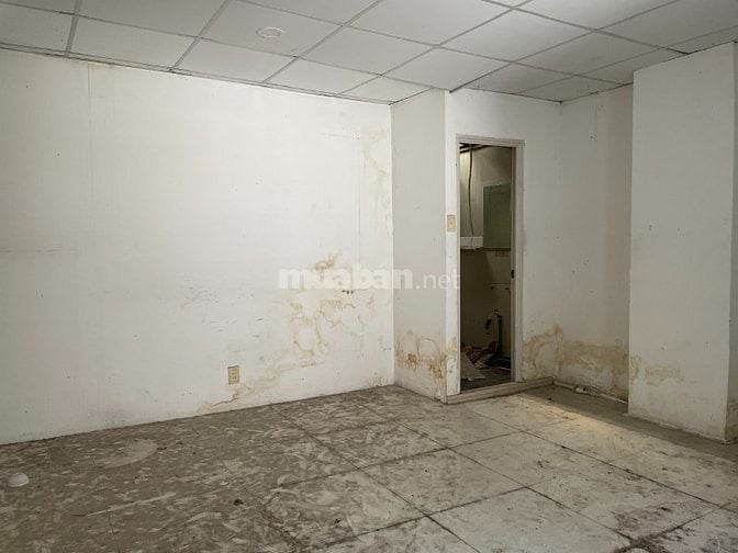 CHO THUÊ MBKD 240M2 TRUNG TÂM Q5