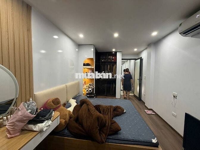 Bán nhà Thịnh Quang - Đống Đa . Ô tô tránh . Kinh doanh . Thang máy