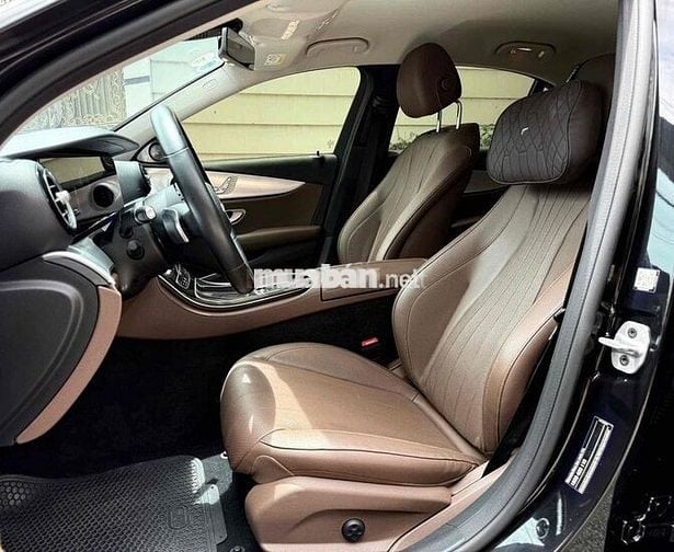 Mercedes Benz E180 model 2022 1 chủ