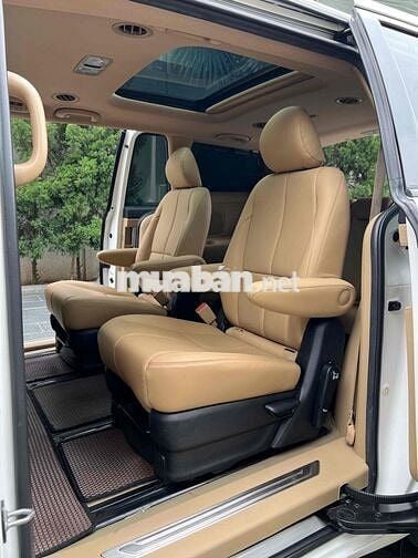 Kia Sedona 2.2D máy dầu 7 chổ full option 2019