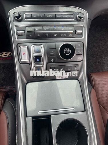 Hyundai Santa Fe 2022 Cao cấp 2.5L HTRAC - 35000km