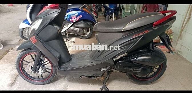 Kymco Candy 50cc nhỏ gọn ký giấy tờ