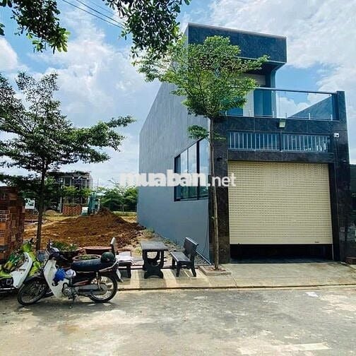 HOTT ! Vừa ra sổ 22 nền view sông, vị trí ngay sông cực kỳ đẹp.
