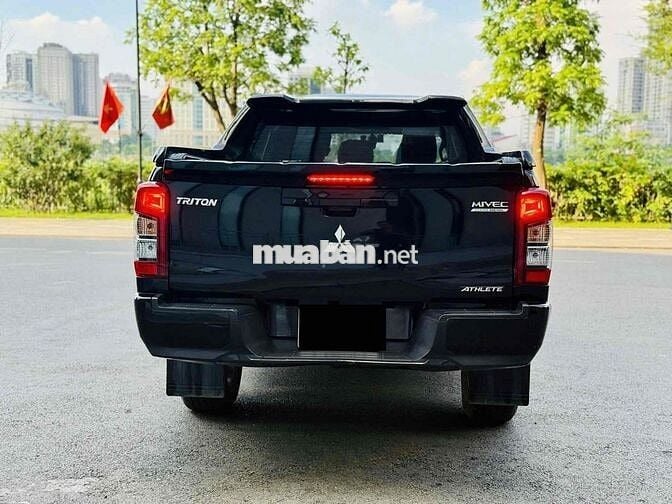 Mitsubishi Triton 2023 Athlete 4x2 AT - 30000 km