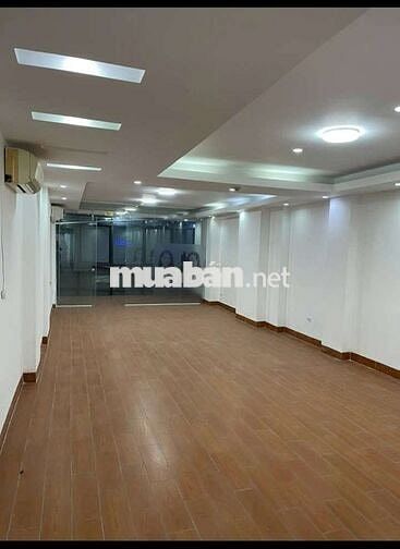 Tôi cần bán nhà mặt phố Thi Sách, 10tầng thang máy full nội thất.