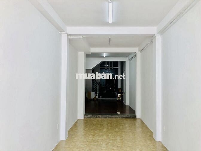 Mặt bằng KD  Hồ Hảo Hớn Q 1 - 40m² – Vị trí tốt - 14 triệu/ 01 tháng