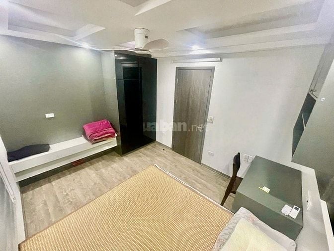 Bán Nhà Tại Phố Xã Đàn , 10,5 tỷ, 40 m2 x 6 Tầng, 