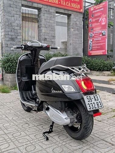 GTS SuperTech 300 HPE Màu Đen 2022