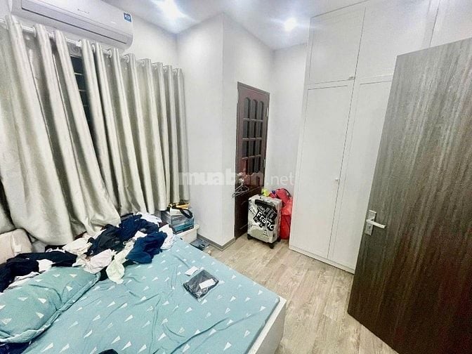 Bán Nhà Tại Phố Xã Đàn , 10,5 tỷ, 40 m2 x 6 Tầng, 