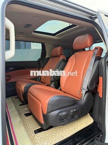 Kia Carnival 2021 2.2D Signature - 65000 km