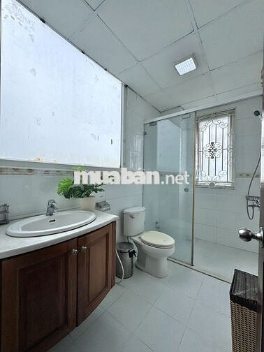 CĂN HỘ SKY WINDOW CAO CẤP, FULL NỘI THẤT GẦN COOP MART NHIÊU LỘC