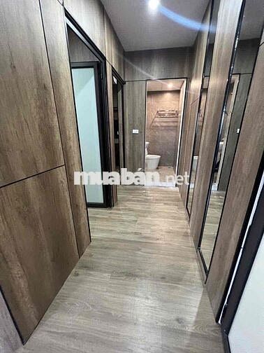 CCMN ĐÊ LA THÀNH. 2N1K RỘNG 55M2. THANG MÁY. GIÁ 9Tr7