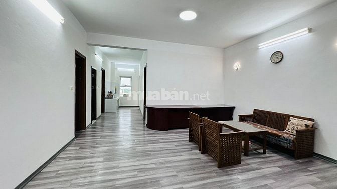 Chính chủ cho thuê căn góc đẹp, 104m2, 3PN, 2WC Bắc Linh Đàm