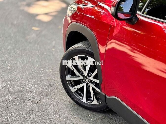 Toyota Corolla Cross V 2024 sơn zin 100%