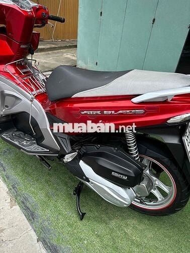 Honda Air Blade 125 ( góp cần cccd không nợ xấu )