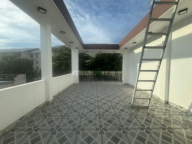 Bán nhà 3 tầng xây mới mỹ an (4pn) 100m2