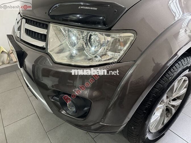 Mitsubishi Pajero Sport G 4x4 AT 2015 - 425 Triệu