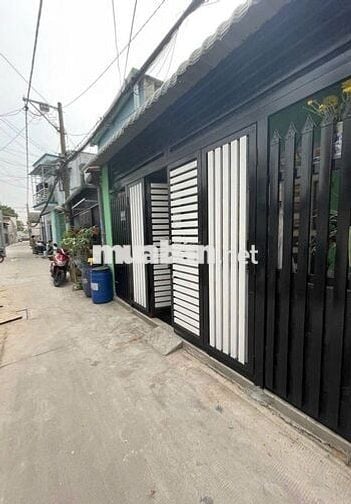 Nhà ở riêng lẻ, Khu dân cư an ninh, sổ hồng chính chủ,HXH LH***