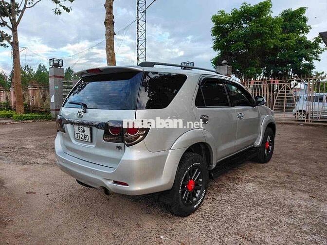 Toyota Fortuner 2013 2.5G 4x2 - 250000 km
