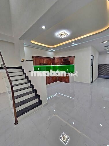 NHÀ MỚI DỌN VÔ Ở NGAY - 2 TẦNG - HẺM XE HƠI - NGAY TT XUÂN THỚI ĐÔNG