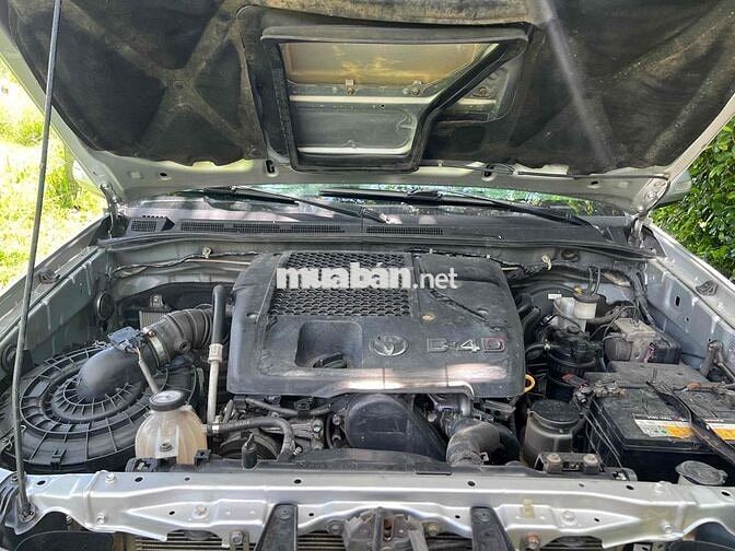 Toyota Fortuner 2013 2.5G 4x2 - 250000 km