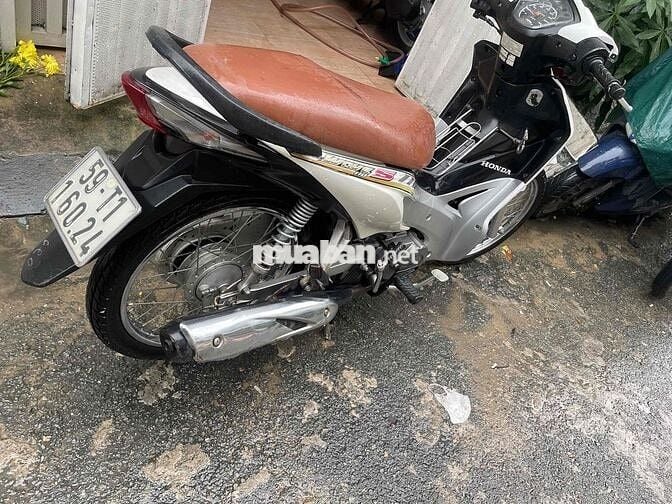 Honda Wave S 2011 biển số TPHCM