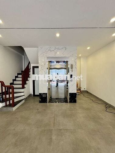 Bán nhà phố Đàm Quang Trung- gần siêu thị Aeon Long Biên