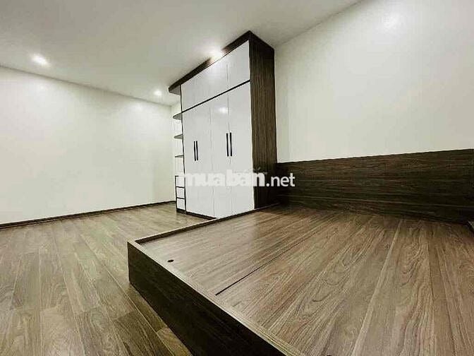 Căn Hộ Đường Cầu Giấy Giá Chỉ 4.75 tỷ
