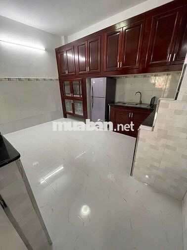 Nhà thuê hẽm 3,5 m ! An dương vương ! P16 Q8