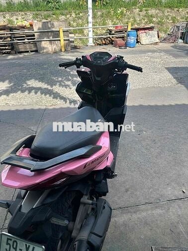 Cần bán xe Vario 160cbs 2023