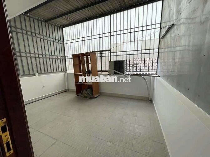 Nhà thuê hẽm 3,5 m ! An dương vương ! P16 Q8