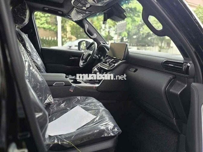 Toyota Land Cruiser 2025 3.5 V6 mới 100% 2025