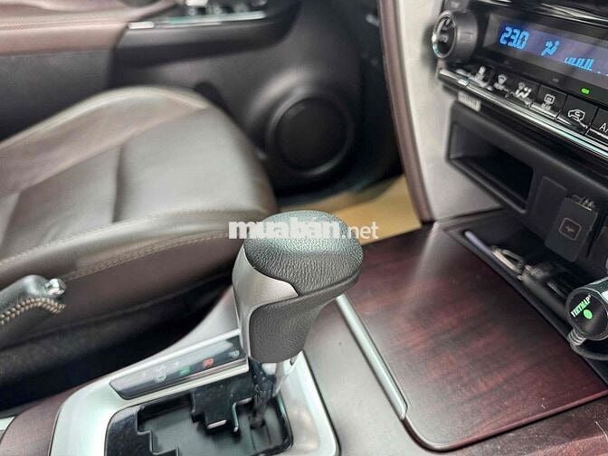 Fortuner 2019 2.7V 4x2 AT - 26000 km