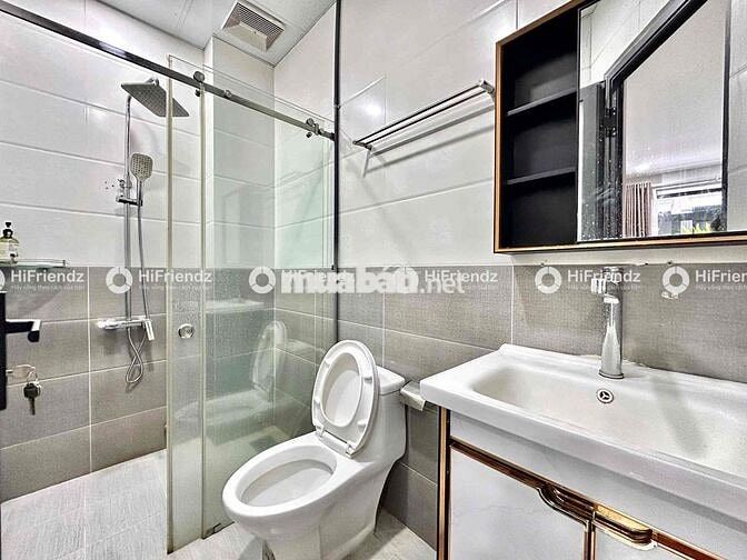 STUDIO BAN CÔNG FULL NỘI THẤT NẰM TRONG KHU NHÀ PHỐ GẦN ĐH VĂN HIẾN