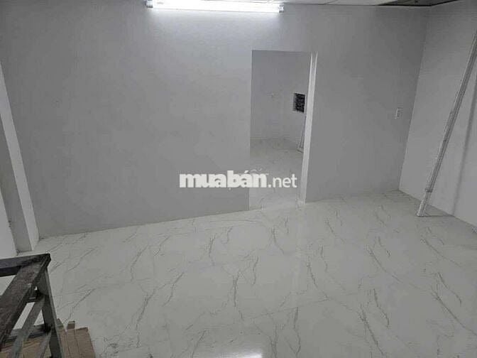 Gấp Bán Nhà, Mặt Tiền Đông Thạnh ,Hóc Môn, Giá 2 Tỷ 99, còn TL.