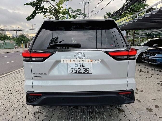 Toyota Innova Cross 2.0 CVT 2024 - 26000 km