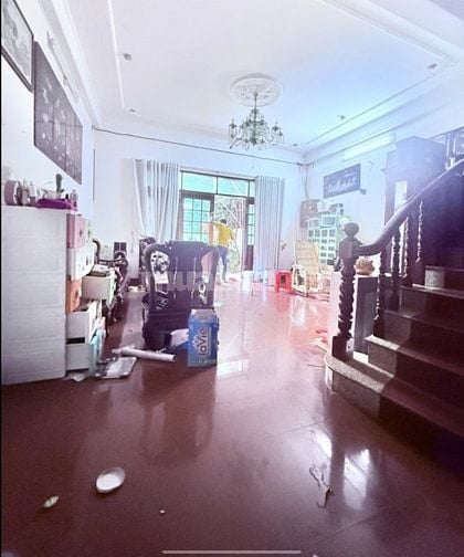 Bán nhà HXH thông Trần Hưng Đạo P2 Q5 dt 9x23m nhà 4 tầng giá 37 tỷ.