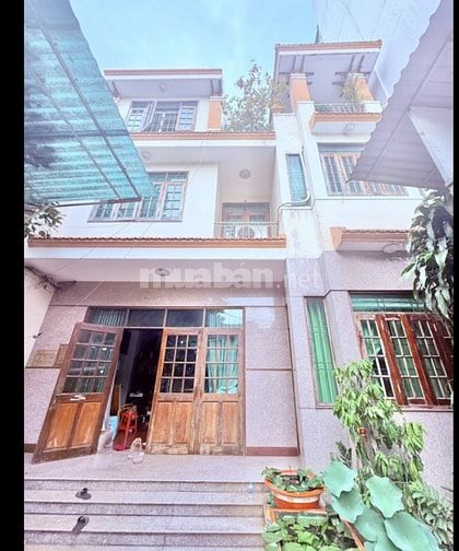 Bán nhà HXH thông Trần Hưng Đạo P2 Q5 dt 9x23m nhà 4 tầng giá 37 tỷ.