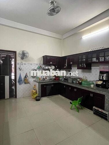 CHO THUÊ NHÀ MẶT TIỀN,CUNG ĐƯỜNG SẦM UẤT,VỪA Ở VỪA KD,TRỆT LẦU 2PN 2WC
