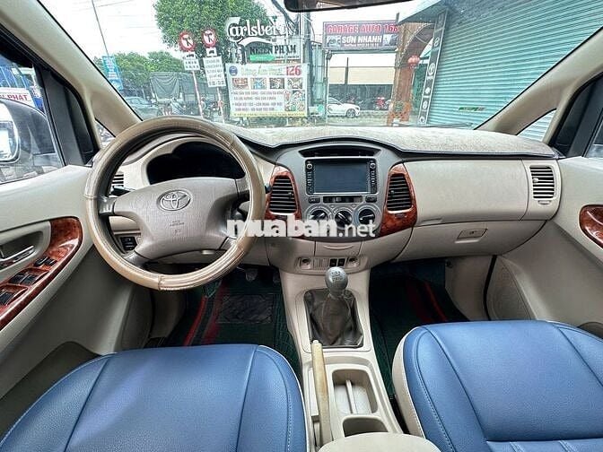 Toyota Innova 2007 G