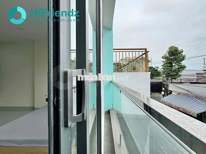 CHO THUÊ CĂN HỘ CAO CẤP MỚI KHAI TRƯƠNG CÓ BAN CÔNG THOÁNG MÁT