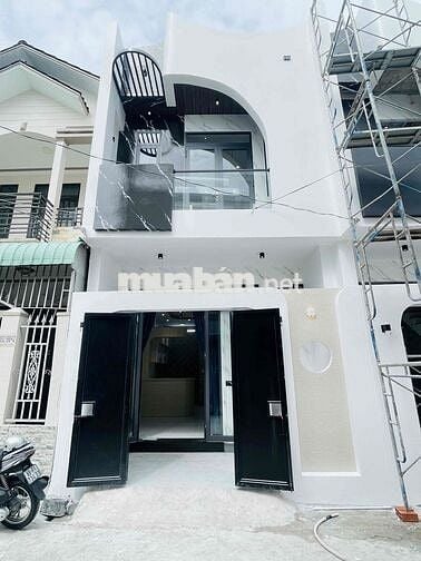 Nhà mới hoàn thiện hoàn công lộ ô tô đường nguyễn thông cần thơ