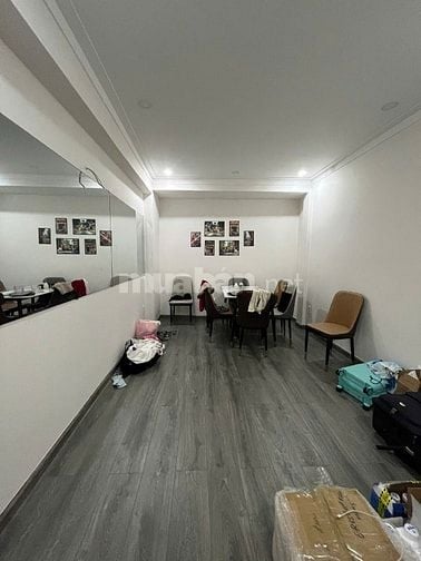 NHƯỢNG HĐ NHÀ MỚI NGUYÊN CĂN THẠCH THỊ THANH TÂN ĐỊNH QUẬN 1