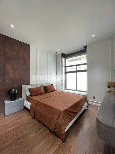Chính chủ cho thuê Biệt Thự Song Lập Mỹ Hưng giá 130tr nhà đẹp