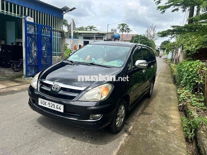 Toyota Innova 2006 G - 126000 km