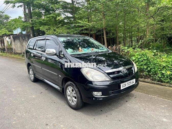 Toyota Innova 2006 G - 126000 km
