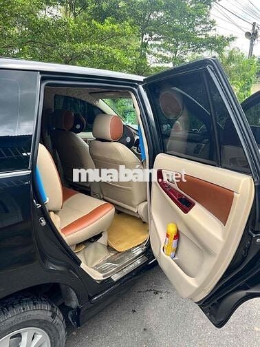 Toyota Innova 2006 G - 126000 km