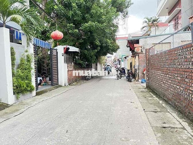 ĐẤT THÔNG SỐ ĐẸP -MẶT TIỀN 5.8M. Ô TÔ NGỦ ĐẤT - 50M RA TRƯỜNG QU
