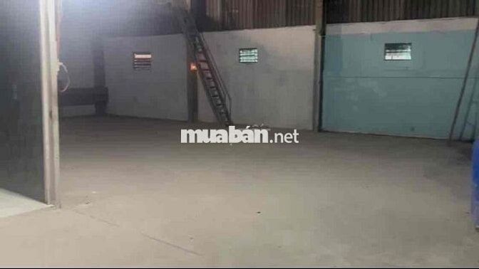 CHO THUÊ MẶT BẰNG + KHO 300m2 - MẶT TIỀN PHAN VĂN HỚN - KHU ĐÔNG DÂN