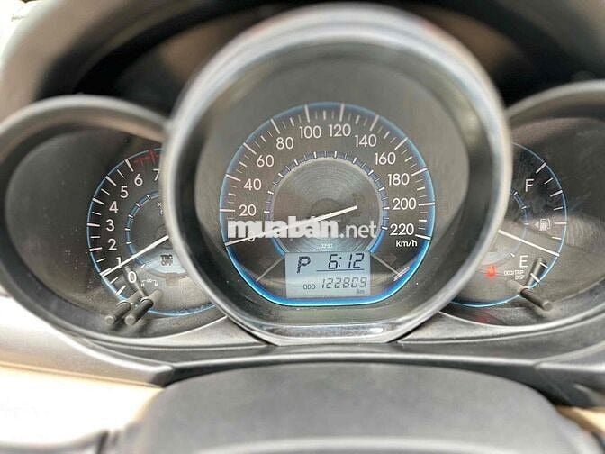 Toyota Vios 2017 1.5E AT- 122000 km